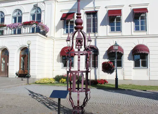 Backa Carin Ivarsdotter, Theodors torn till Emma